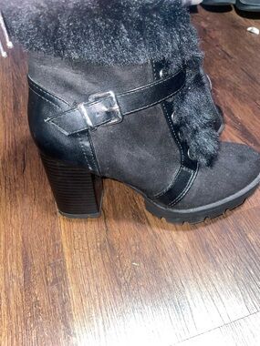 Women's Black Faux Fur Buckle Heeled Ankle Boots